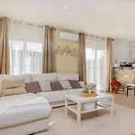 펜션 Emballia By Interhome